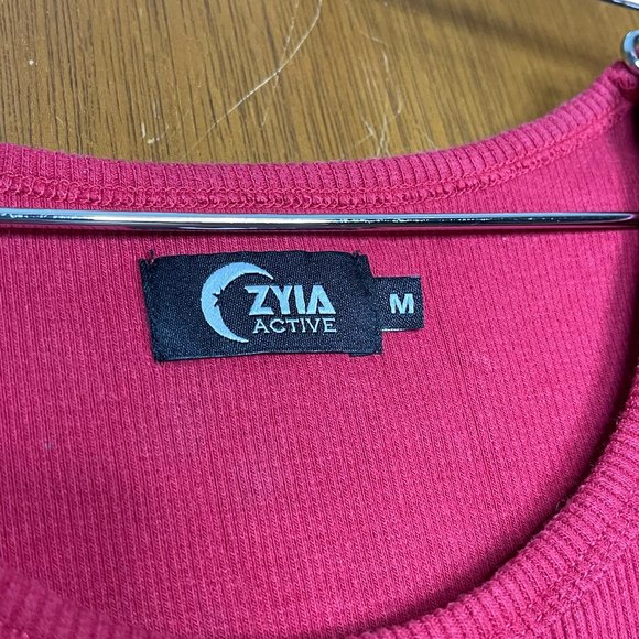 Zyia Active Woman’s Red Cali Sporty Casual Tank Size Medium - Picture 7 of 10